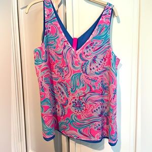 NWOT Lilly Pulitzer reversible tank top in size Medium